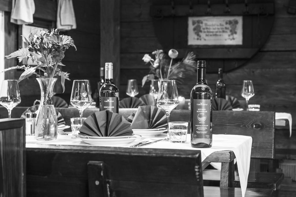 Winzerhotel Gumpoldskirchen Eksteriør bilde